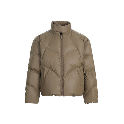Deconstructed panel warm short puffer