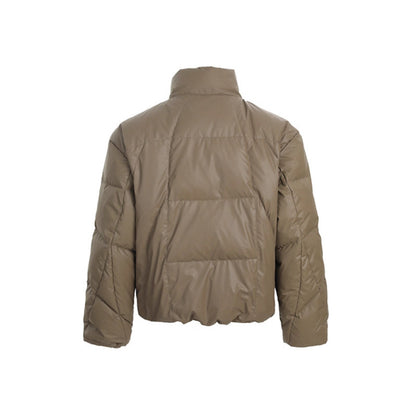 Deconstructed panel warm short puffer